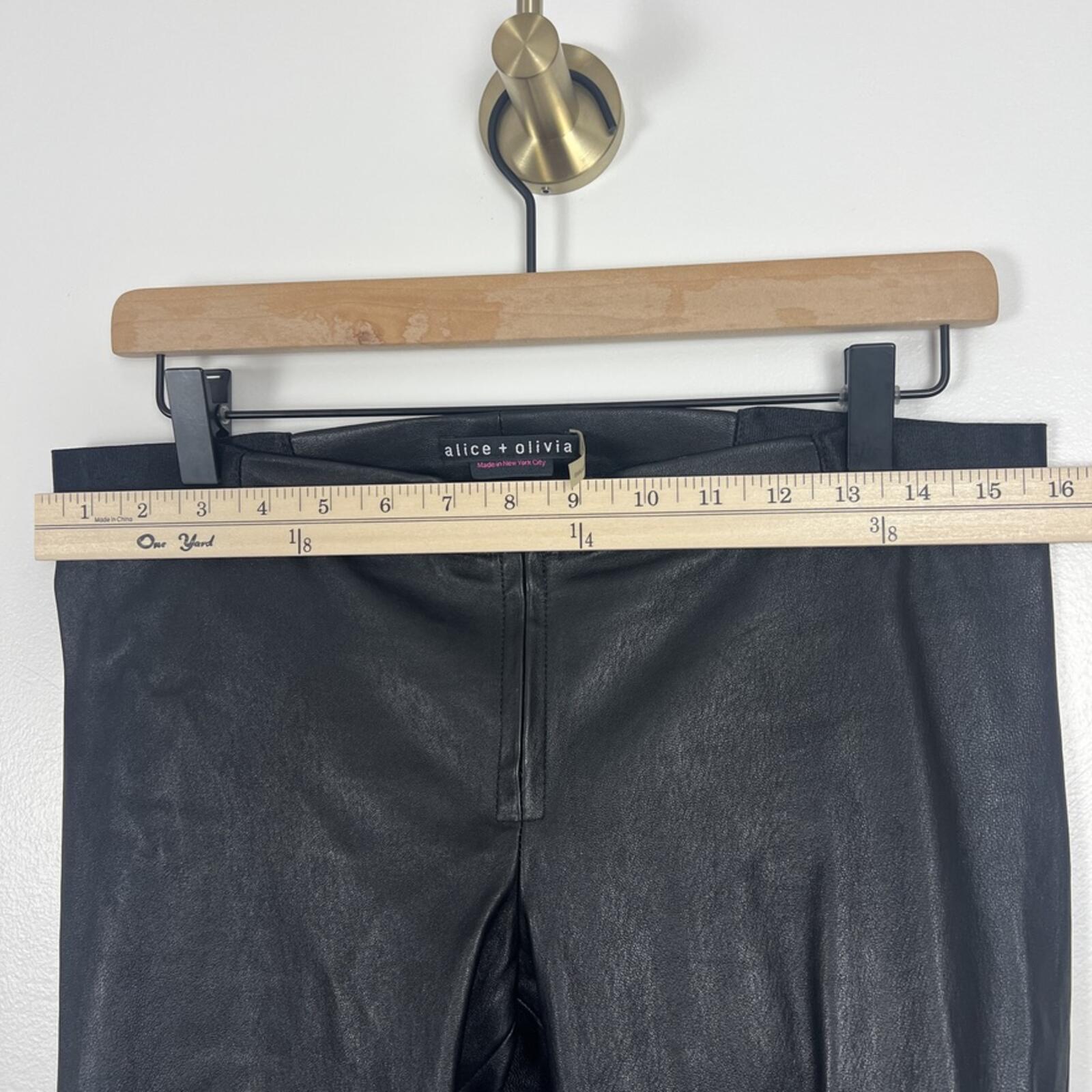 Alice + Olivia Black Leather Skinny Pants Womens 12 High Rise Zip USA