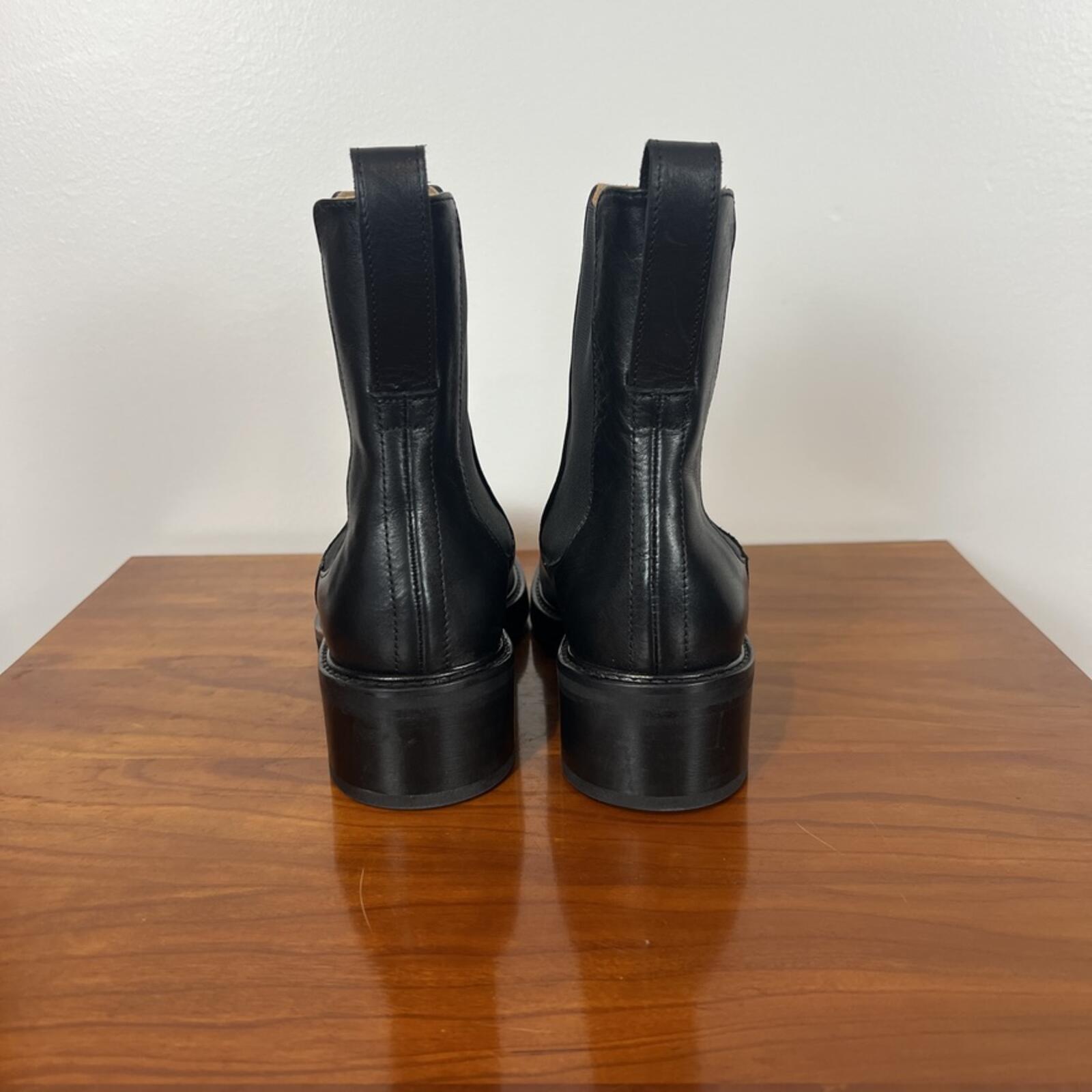 Flattered Black Leather Chelsea Boots EU 35 Women's Classic Ankle Boots