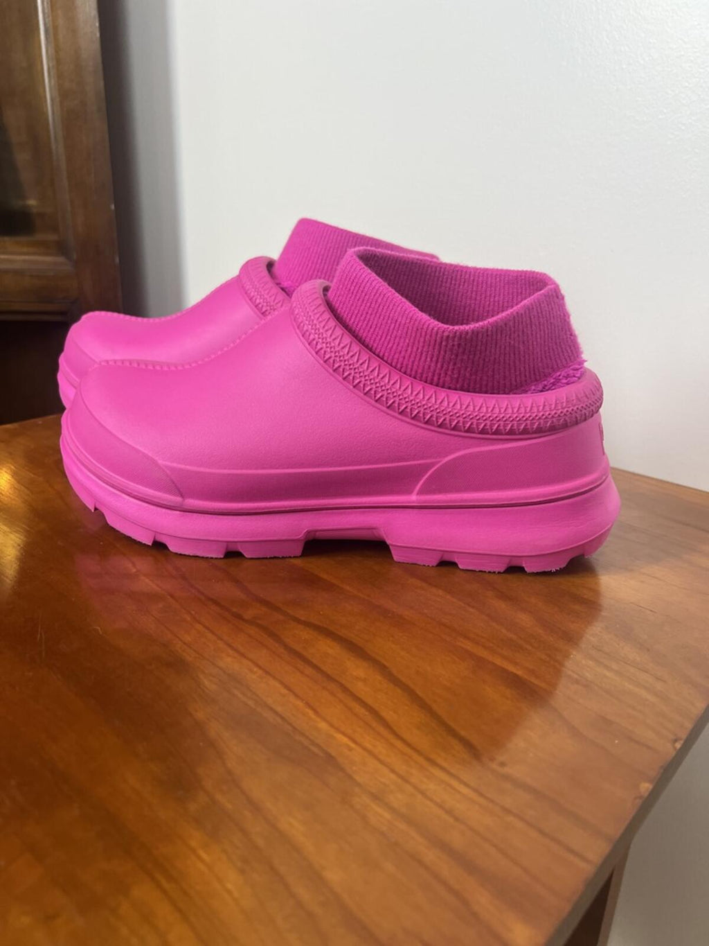 UGG Pink Waterproof Clog Boots Cozy Lined Slip On Shoes Size 8