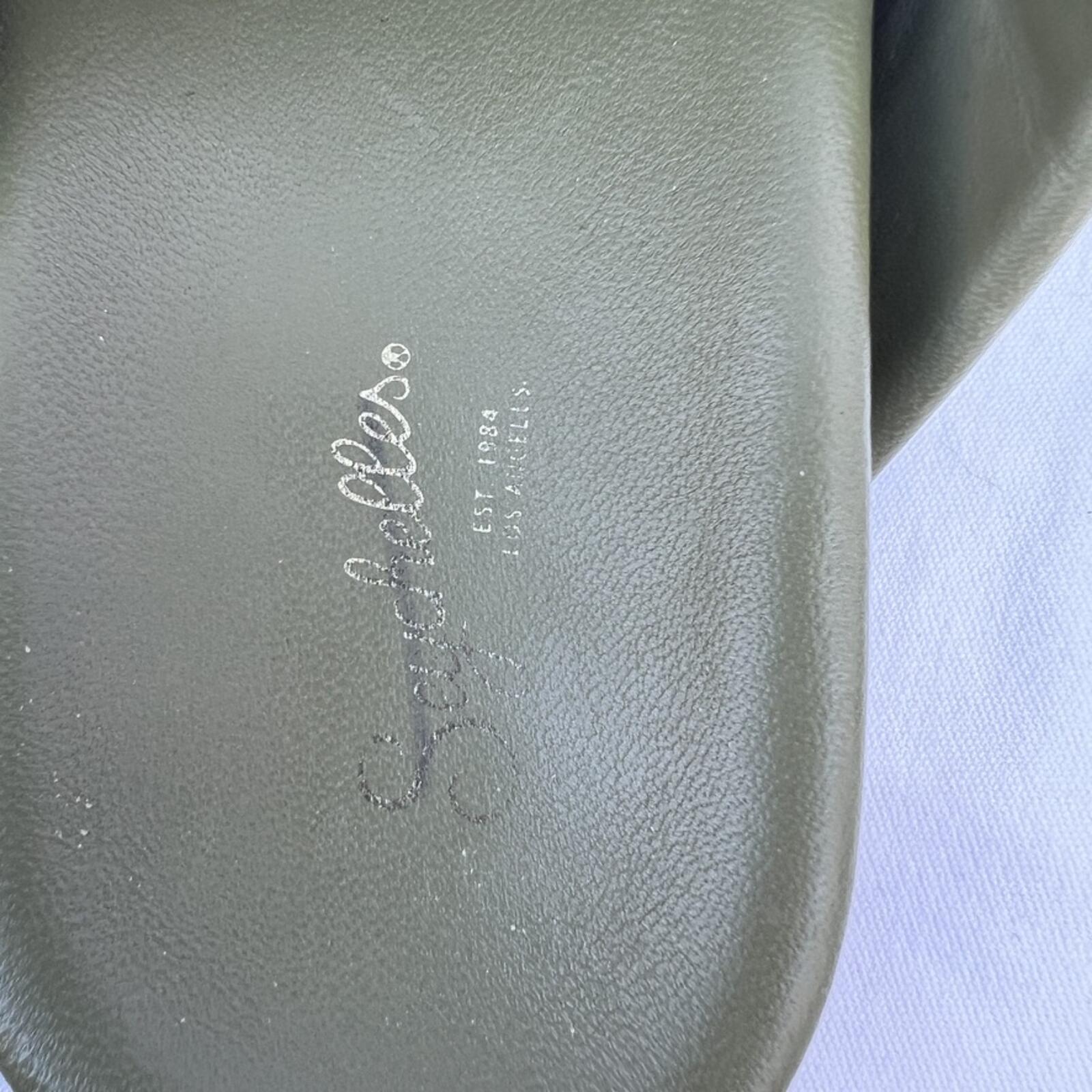 Seychelles Olive Green Slide Sandals Padded Cross Strap Size 9 NWOT