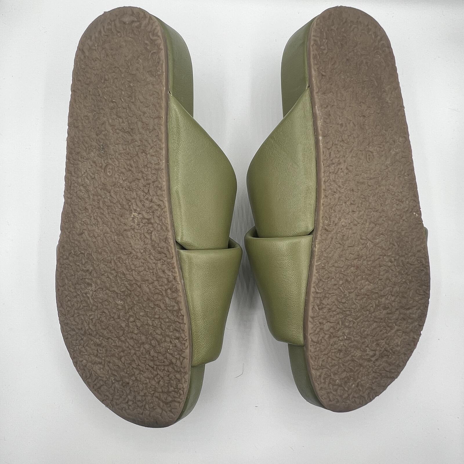 Seychelles Olive Green Slide Sandals Padded Cross Strap Size 9 NWOT