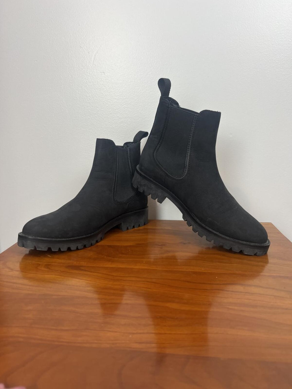 Thursday Boot Co Black Chelsea Boots Lug Sole Leather Size 7 Wide NWOT