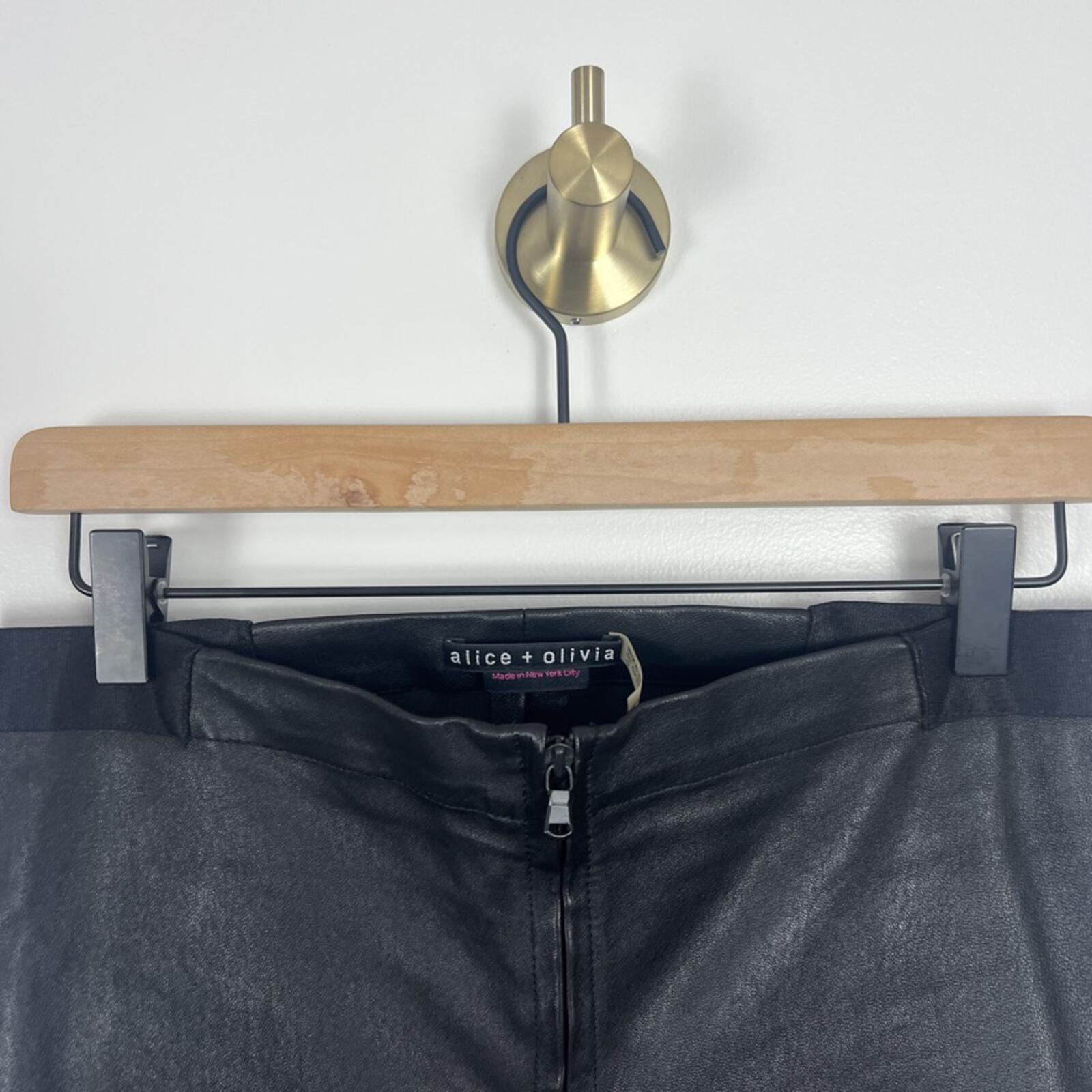 Alice + Olivia Black Leather Skinny Pants Womens 12 High Rise Zip USA