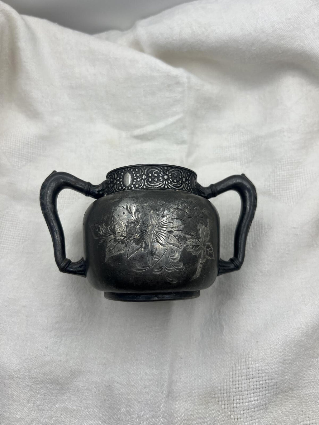 Antique Colonial Quadruple Silver Plate Company Sugar Bowl - Hand Engraved