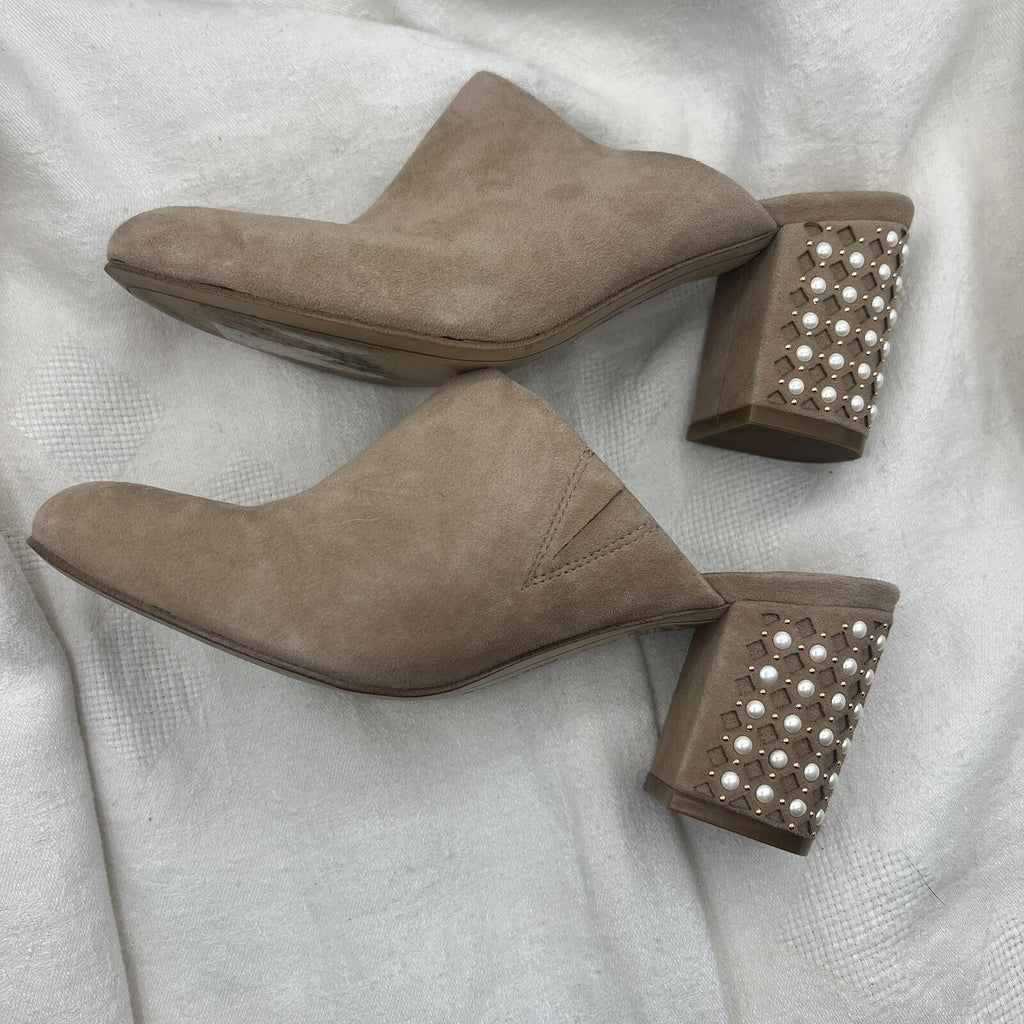 Karl Lagerfeld Paris Semir Taupe Suede Mule Block Heels Pearl Stud Size 6.5