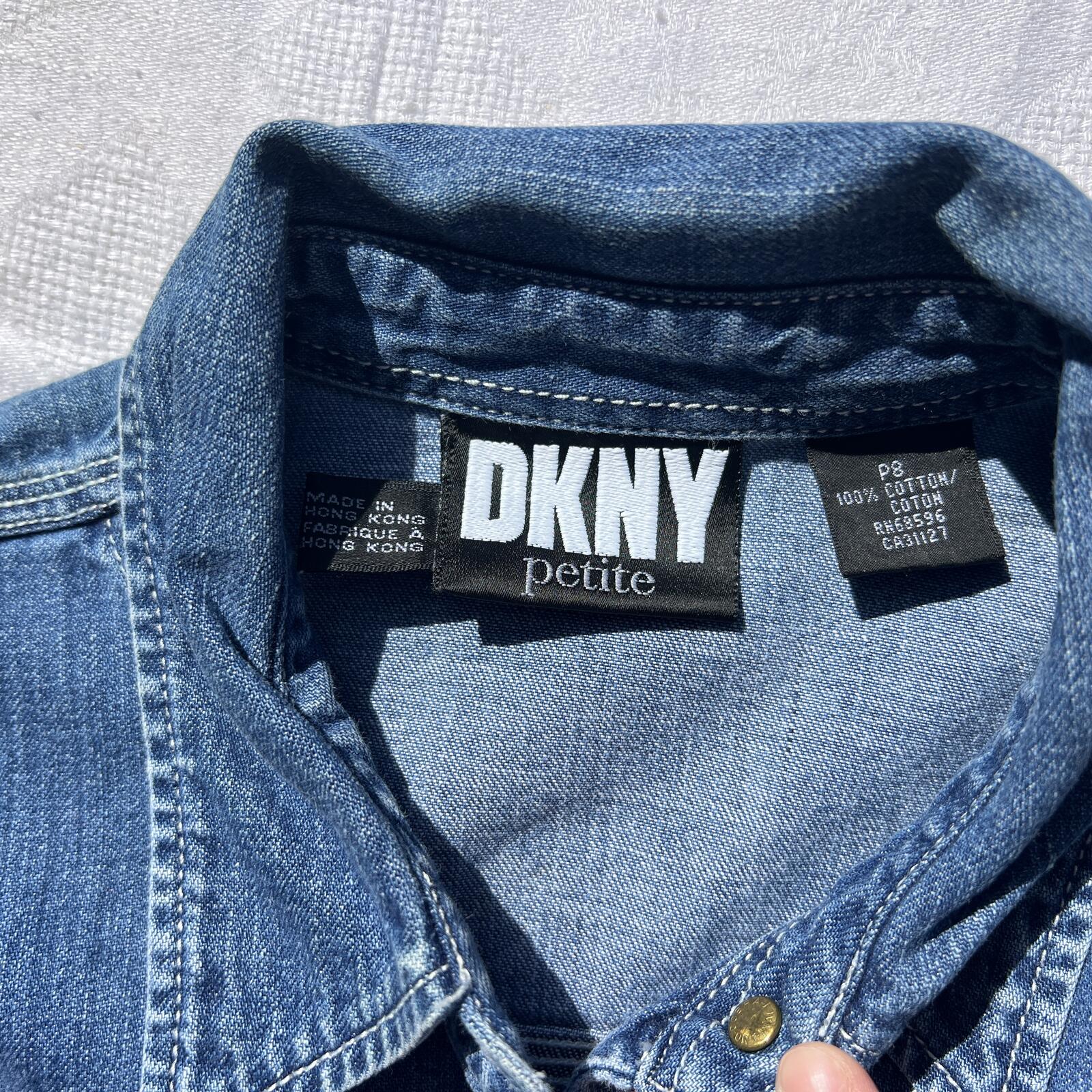 DKNY Jeans Petite Denim Button Front Shirt Jacket/Shacket Women’s P8 Medium Wash