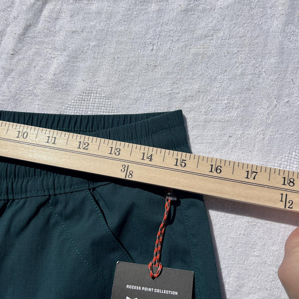 Duluth AKHG Access Point Pull-On Hiking Shorts Women’s Size 10 NWT Teal UPF 50