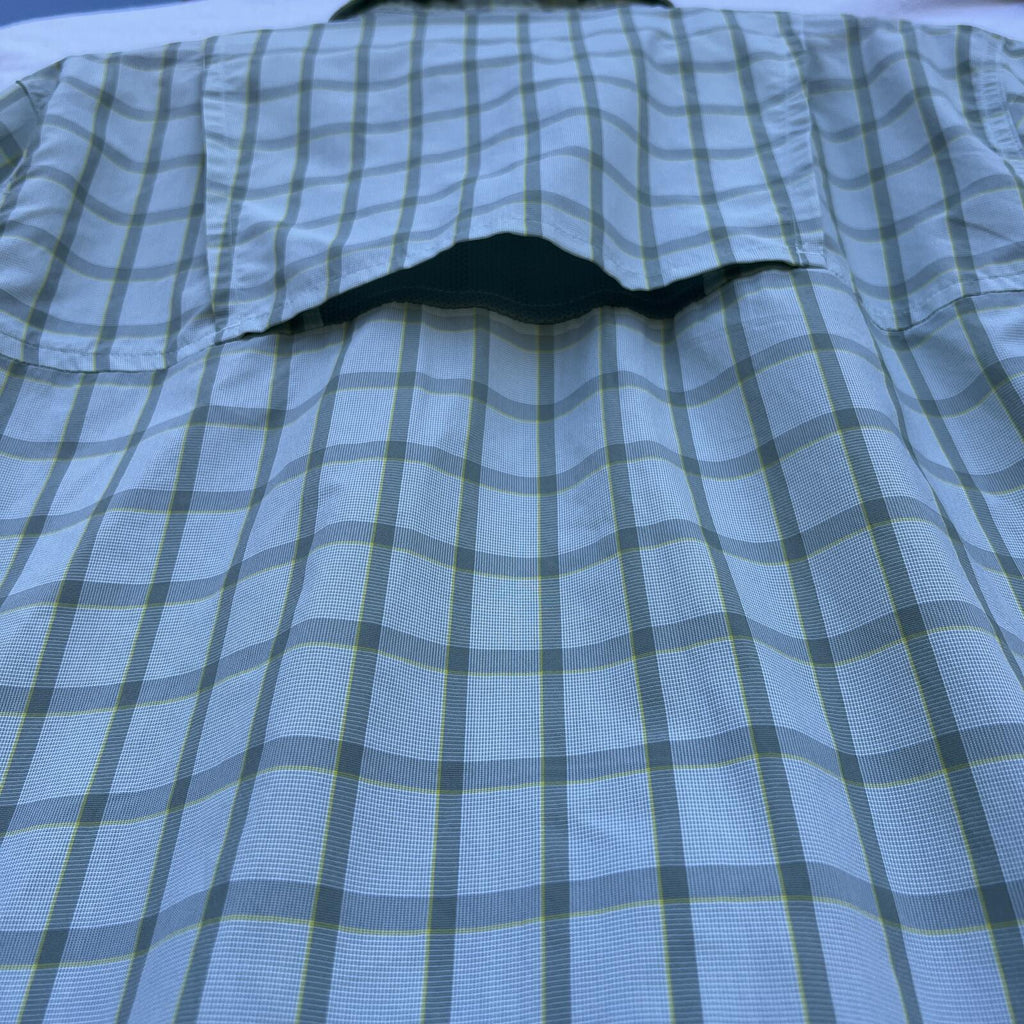 Carhartt Force Men’s Plaid Short Sleeve Button Down Shirt Size M Relaxed Fit