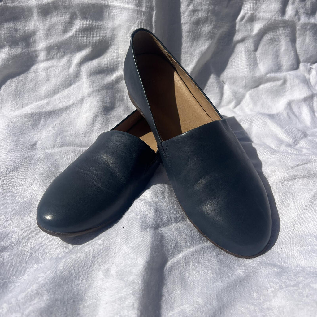 Dansko Leather Slip On Loafers Womens 41 Blue Comfort Flats NWOT
