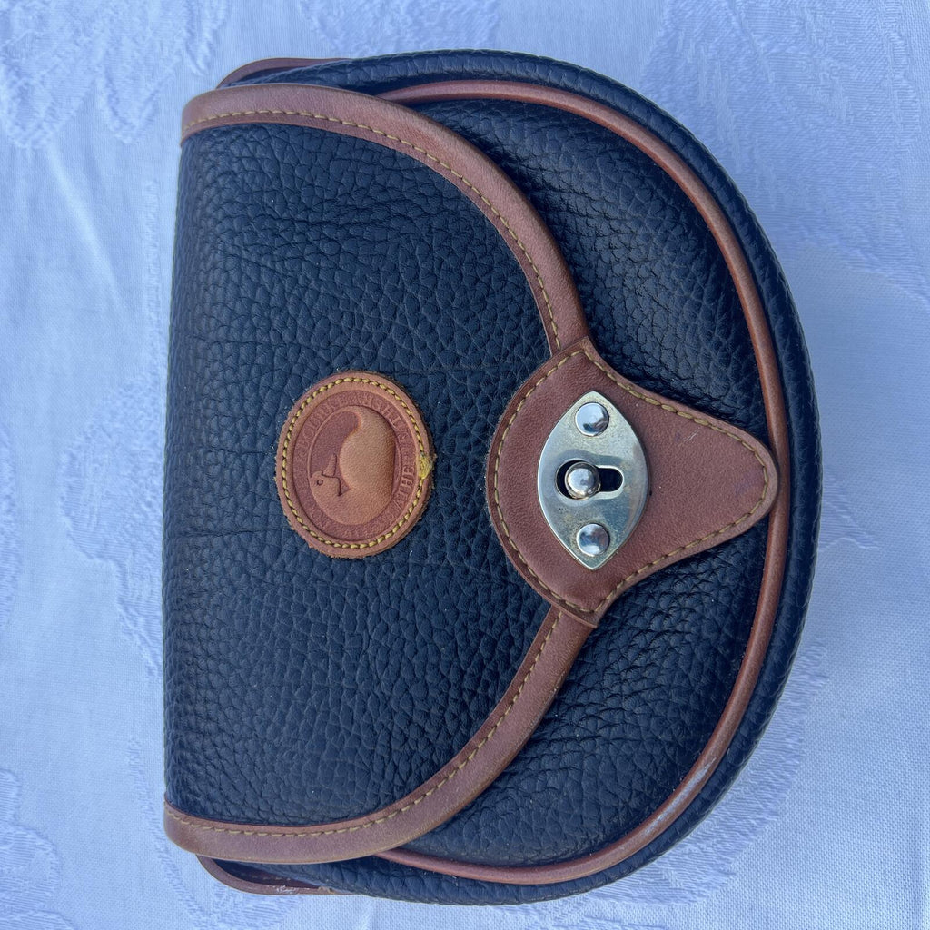 Vintage Pebbled Leather Crossbody Black & Tan Saddle Bag Classic Chic