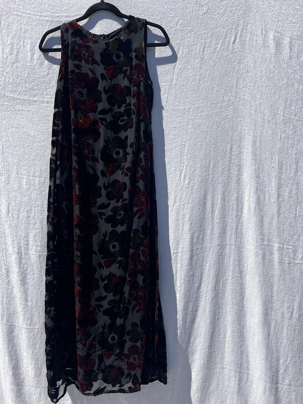 NWT Tessuto Petites Silk Velvet Burnout Floral Midi / Maxi Dress Black Red S