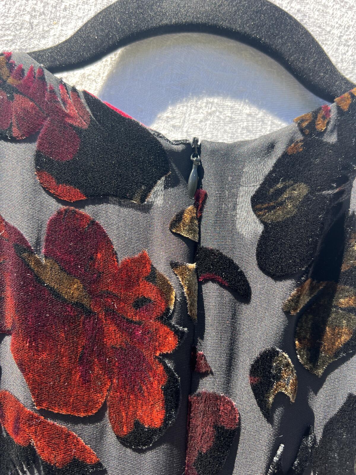 NWT Tessuto Petites Silk Velvet Burnout Floral Midi / Maxi Dress Black Red S