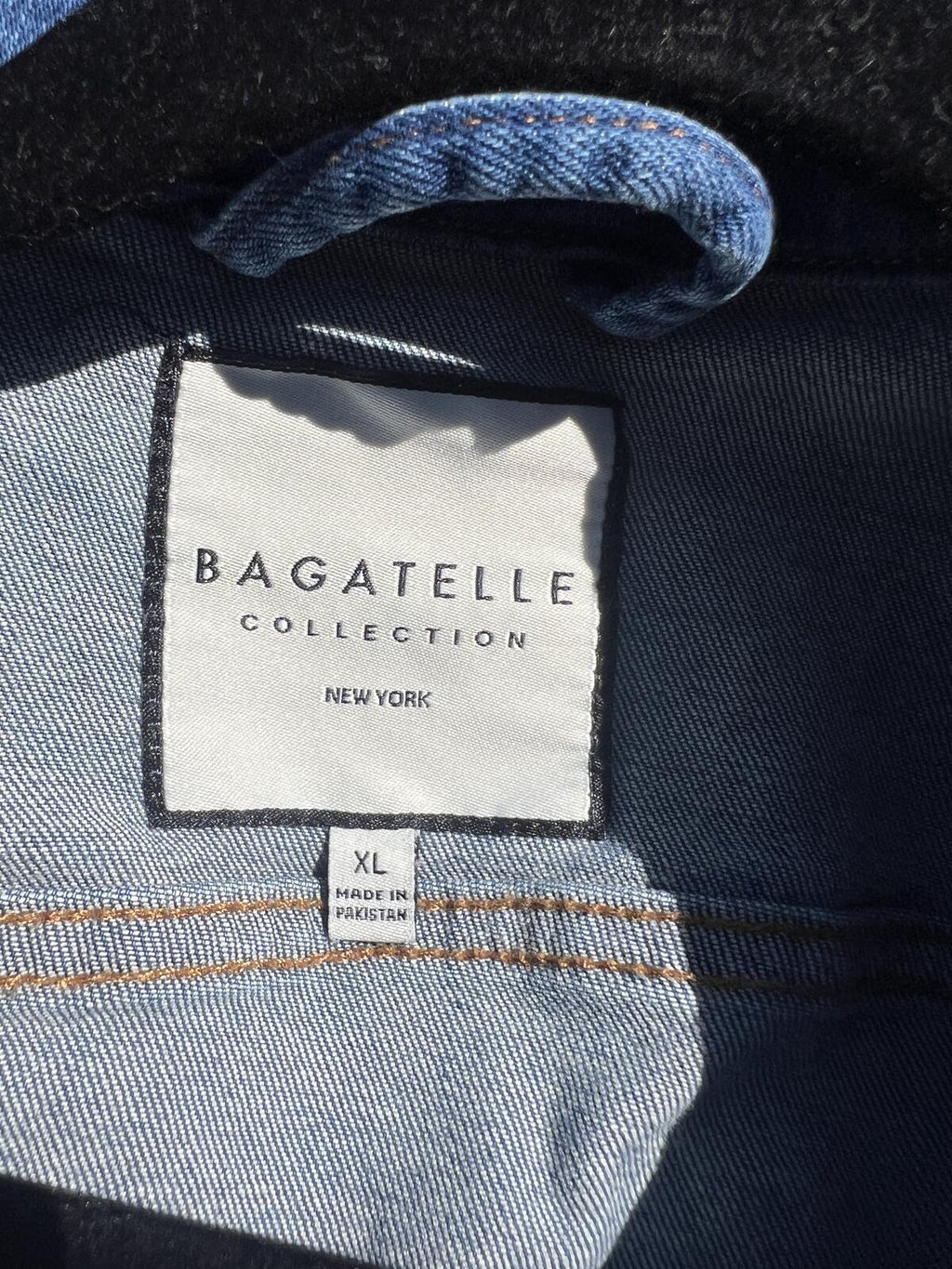 Bagatelle Denim Jacket Womens XL Blue Stretch Trucker Classic Casual Coat