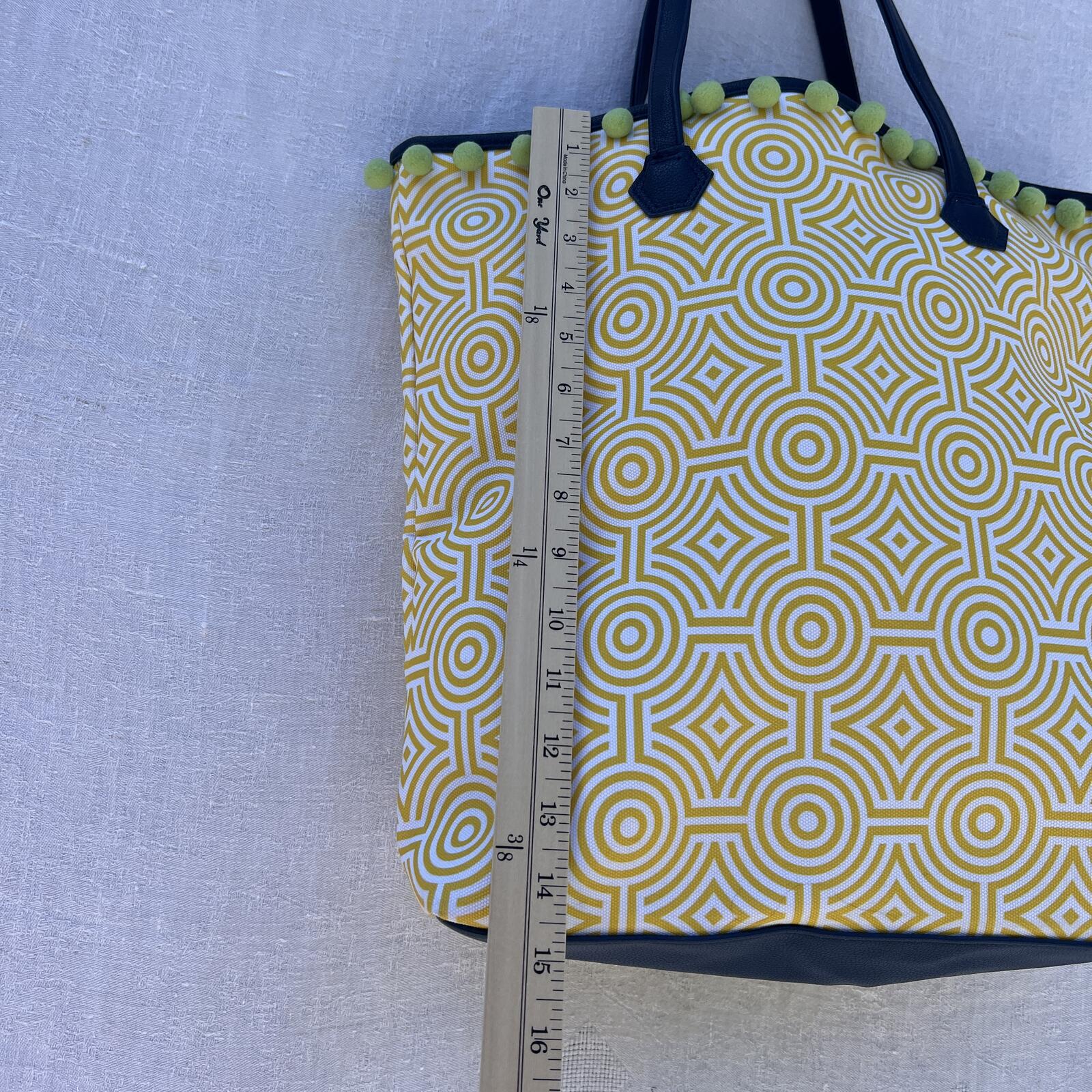 Clinique x Jonathan Adler Yellow Geometric Tote Pom Pom Beach Travel Bag