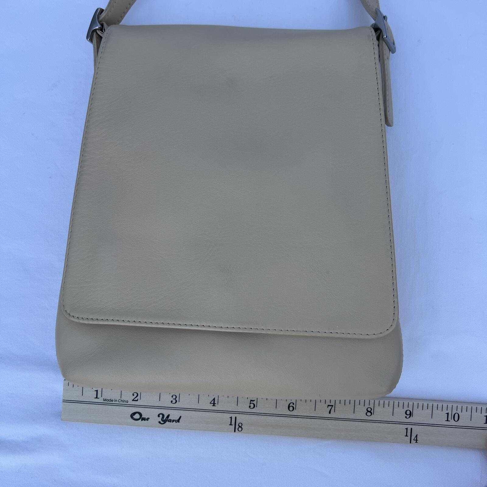 Vintage Coach 9408 Cream Leather Flap Shoulder Bag USA Minimalist EUC