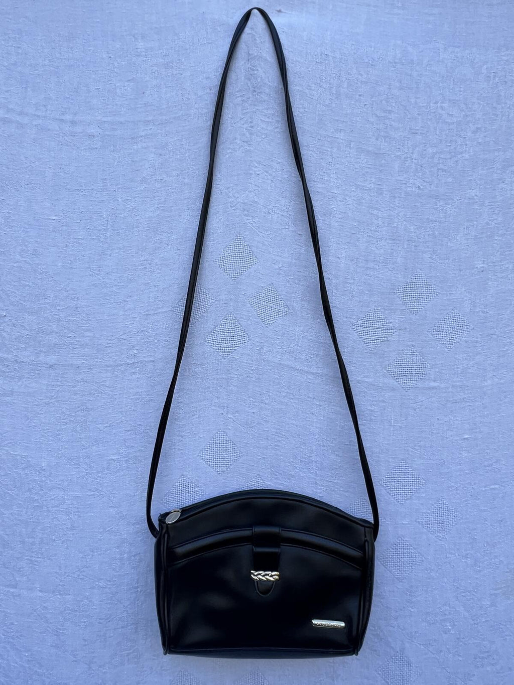 Vintage Liz Claiborne Black Leather Shoulder Bag Gold Chain Accent Purse