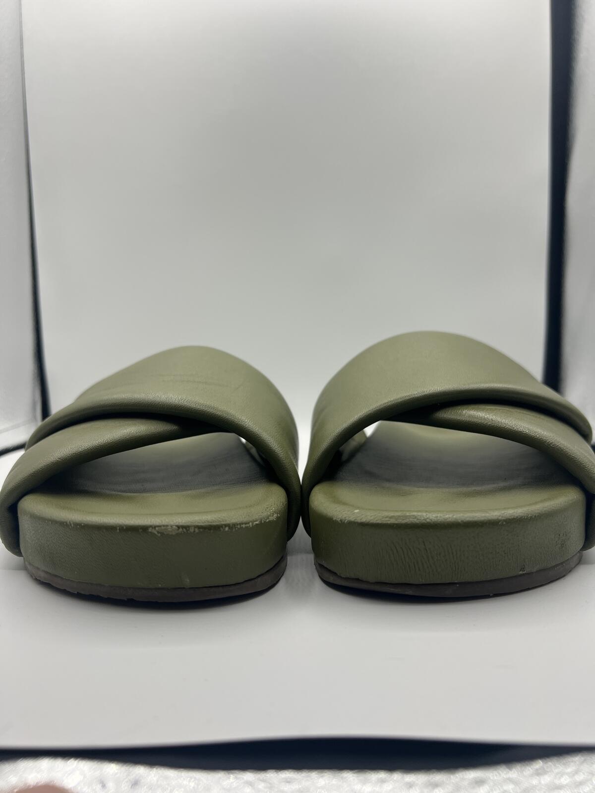 Seychelles Olive Green Slide Sandals Padded Cross Strap Size 9 NWOT