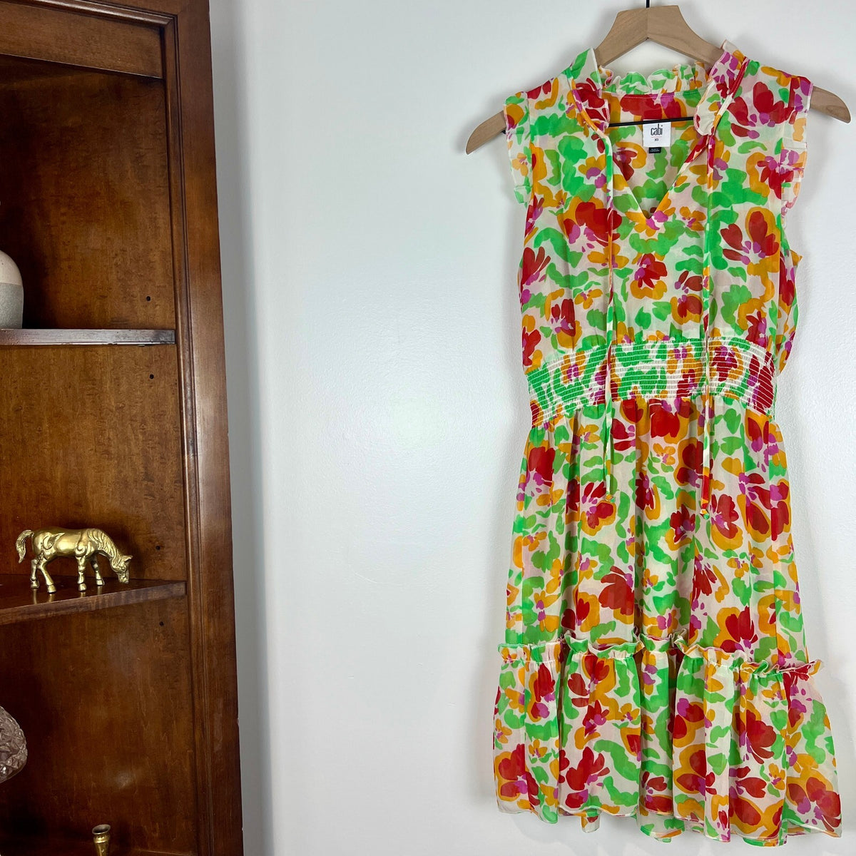 Cabi Floral Knee Length Dress XS Ruffle Smocked Waist Boho Colorful