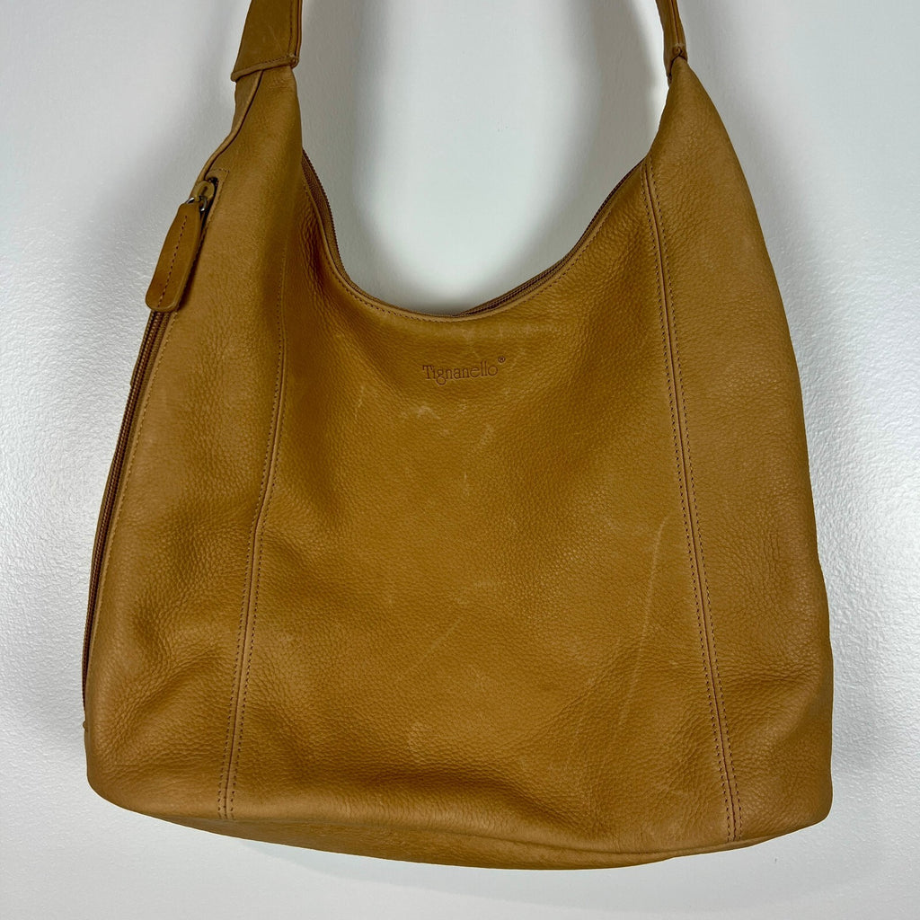 Tignanello Tan Pebbled Leather Hobo Shoulder Bag Large Zip Pocket Purse