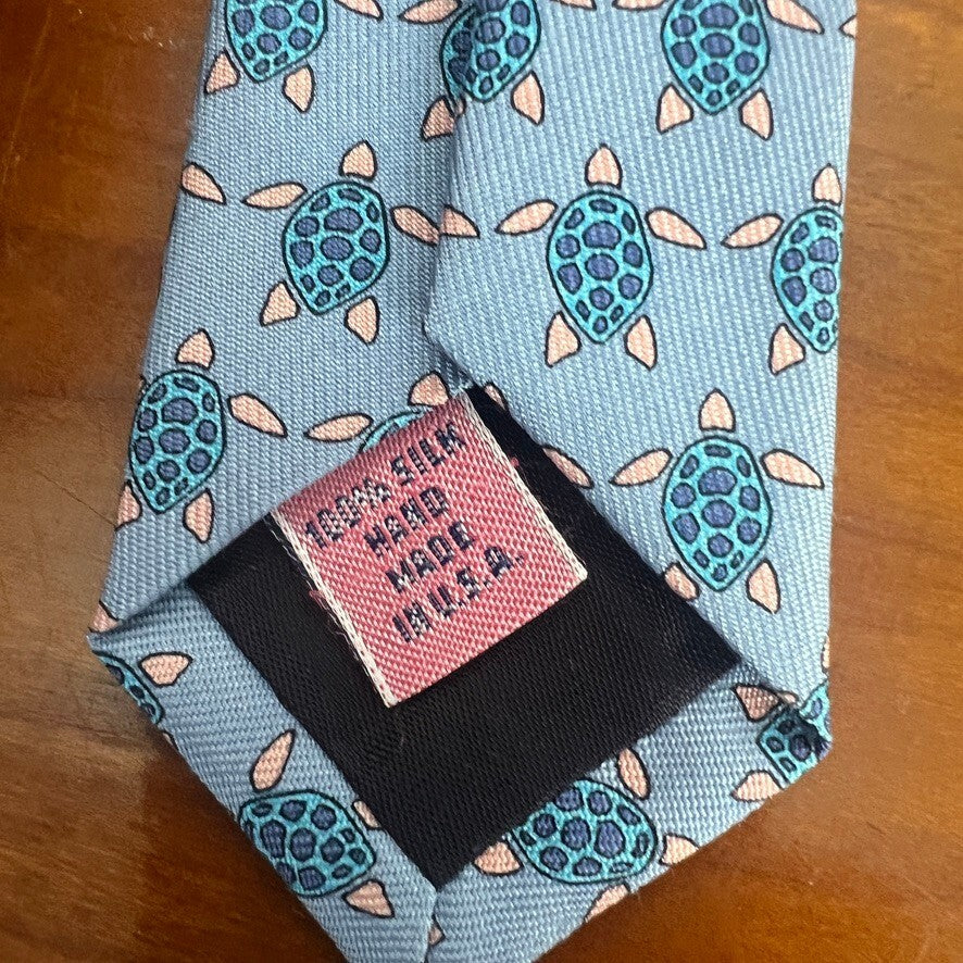 Vineyard Vines Silk Tie Blue Turtle Print Handmade USA Mens Classic