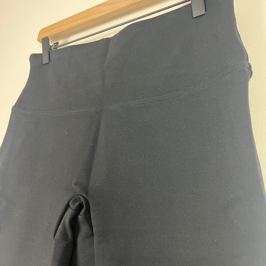 SPANX Black High Rise Cropped Leggings Women's Large Shaping Pull-On Pants