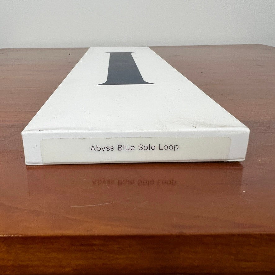 Apple Watch Bands Lot of 2 41mm Abyss Blue Solo Loop Size 7 Black S/M Genuine