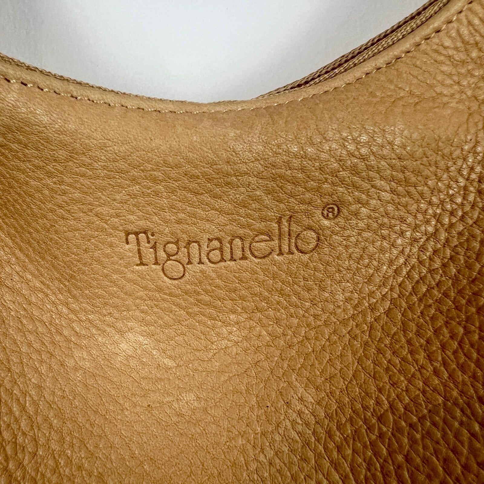 Tignanello Tan Pebbled Leather Hobo Shoulder Bag Large Zip Pocket Purse