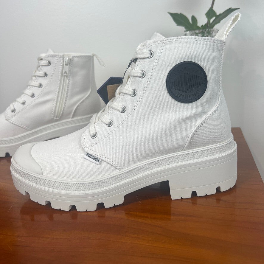Palladium Pallabase Twill Boots White Womens Size 7 Lug Sole NWT