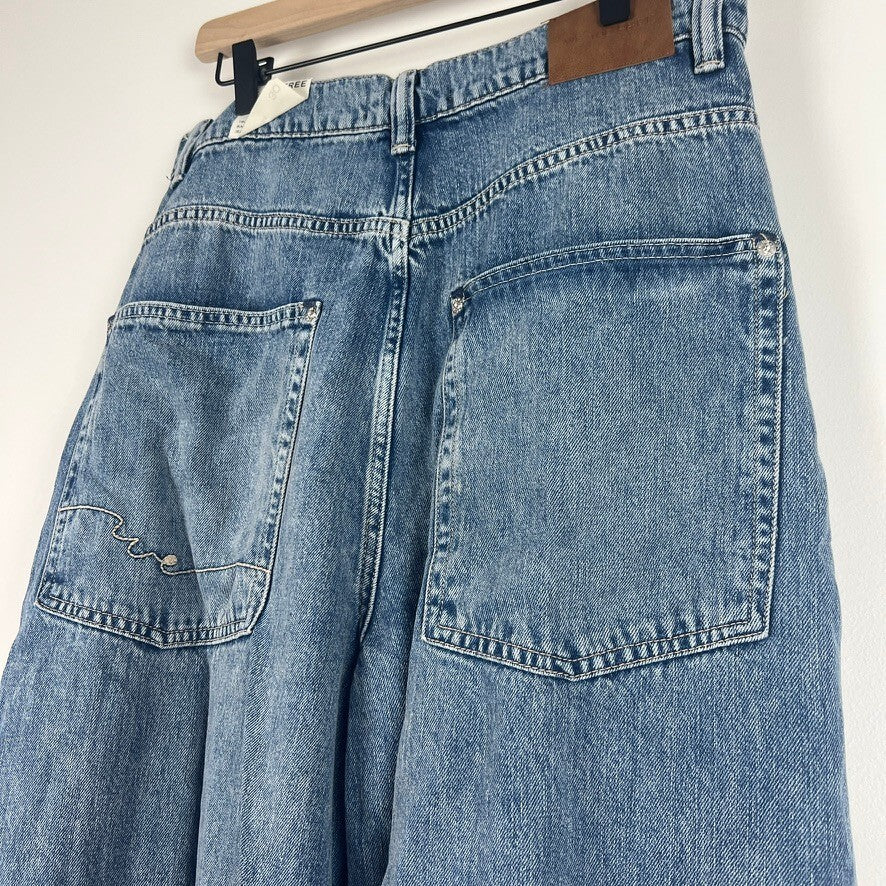 NWT We The Free Truro Baggy Puddle Jeans Women's 30 Wide Leg Denim Blue