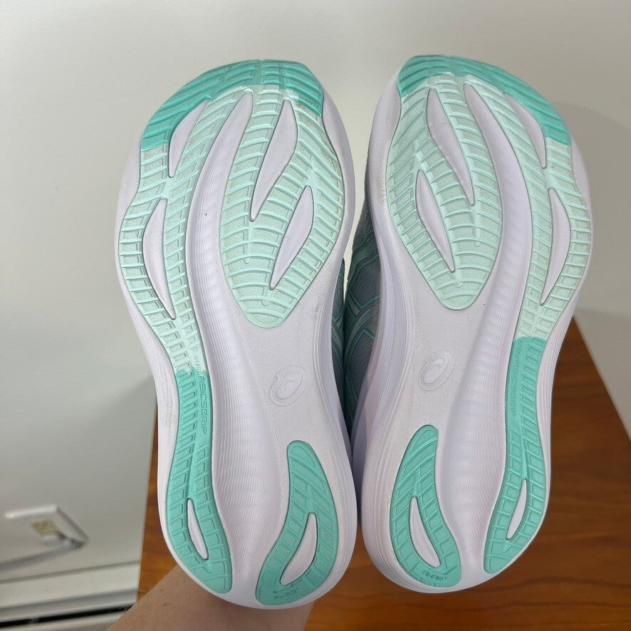 ASICS Gel-Nimbus 27 Wide Womens 5.5 Gray Mint Running Shoes NWOT